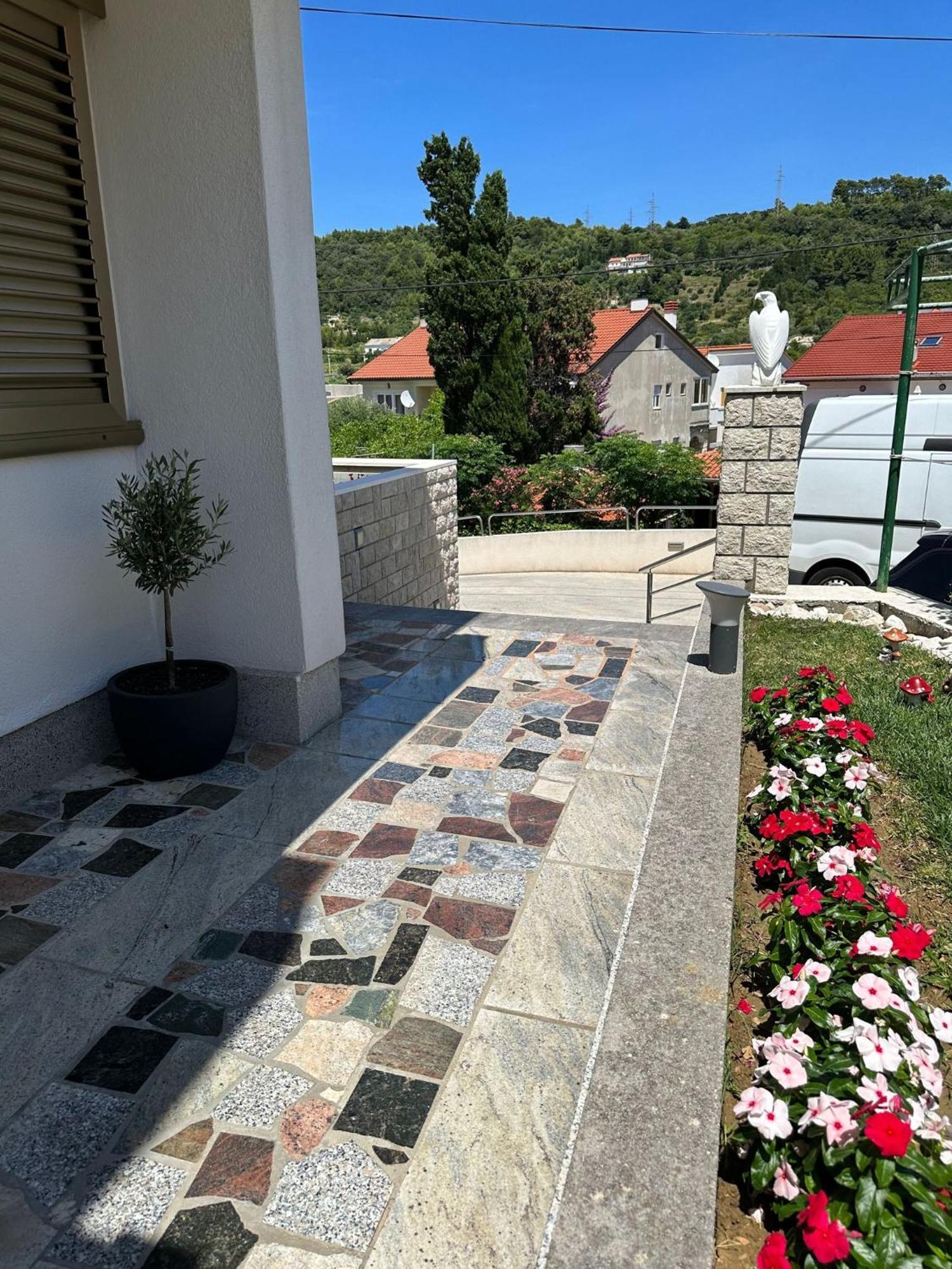 Apartments Vinse Near Rab Center 拉布 外观 照片